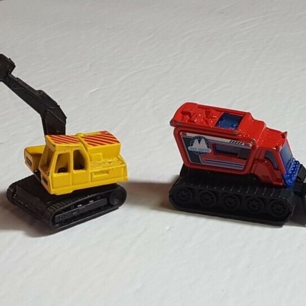Vintage Matchbox Construction Lot X2 VehiCle Blizzard Buster Excavator plow cb19
